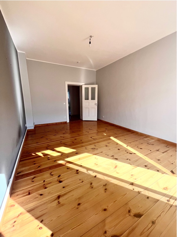 C_Zimmer2_Flur - Exclusive Residential on the Mauerweg - Charm and Comfort in Prenzlauer Berg