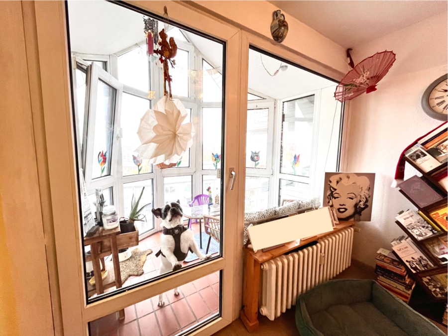 9 - Move-in ready – 2.5-room apartment with an open view of the Berlin sky