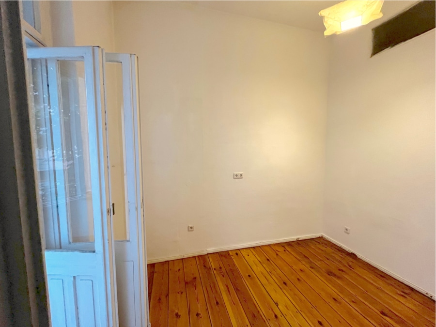 7 - A DIY Enthusiast's Dream - 3-Room Apartment in Popular Friedrichshain