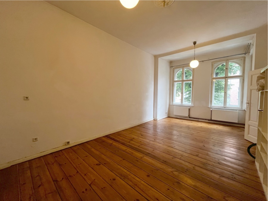 3 - A DIY Enthusiast's Dream - 3-Room Apartment in Popular Friedrichshain