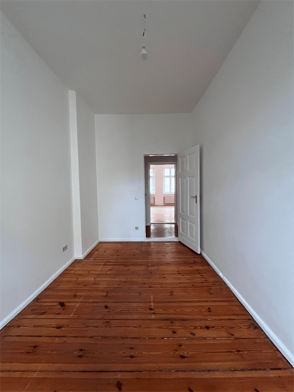 Innenansichten - Old building with balcony - 3 rooms on mezzanine floor at Zionskirchplatz