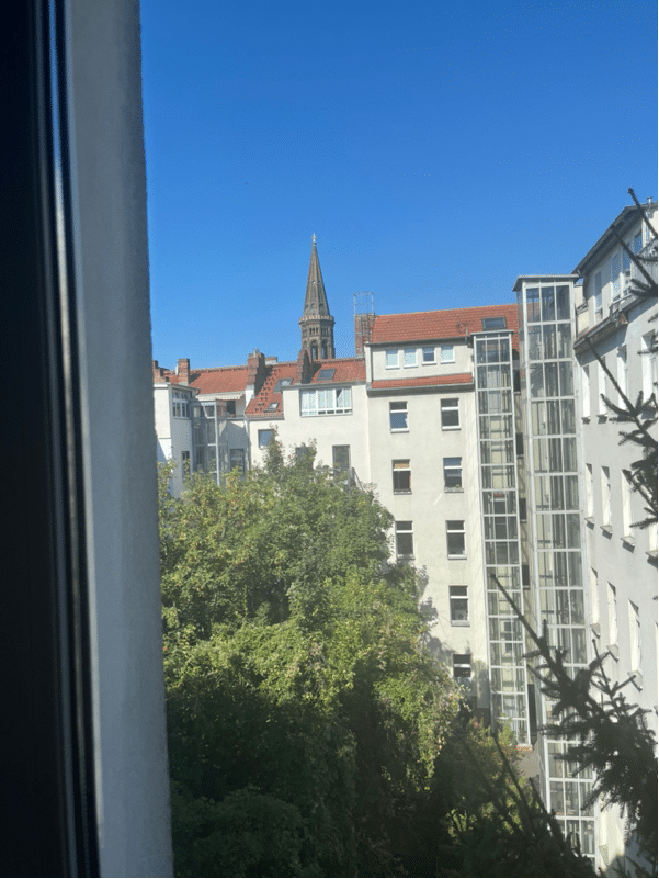 Innenansichten - Old building with balcony - 3 rooms on mezzanine floor at Zionskirchplatz