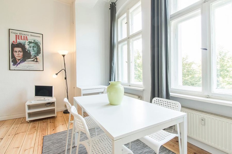 Reserved - Studio Apartment with a view on Boxhagener Platz - Bild 7