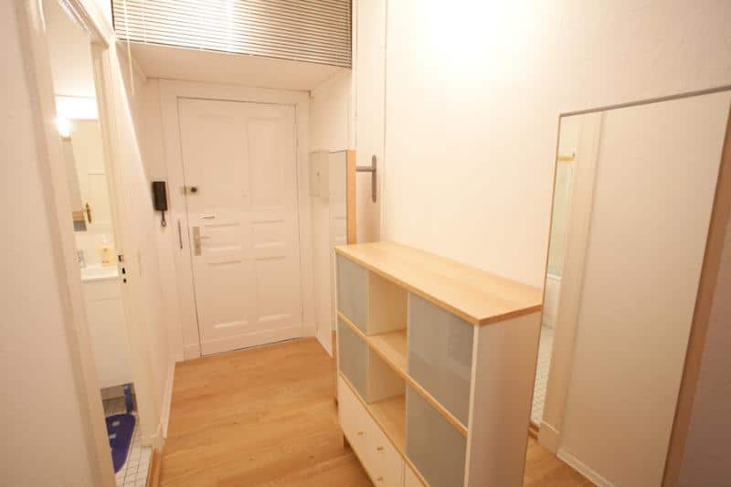 2 - Bezugsfreie 1-Zimmer-Wohnung mit Balkon in Top-Lage Charlottenburgs