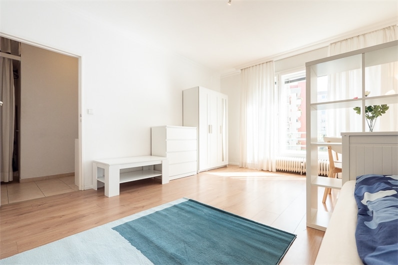 3 - Available to move in - Sunny Studio apartment near Nettelbeckplatz