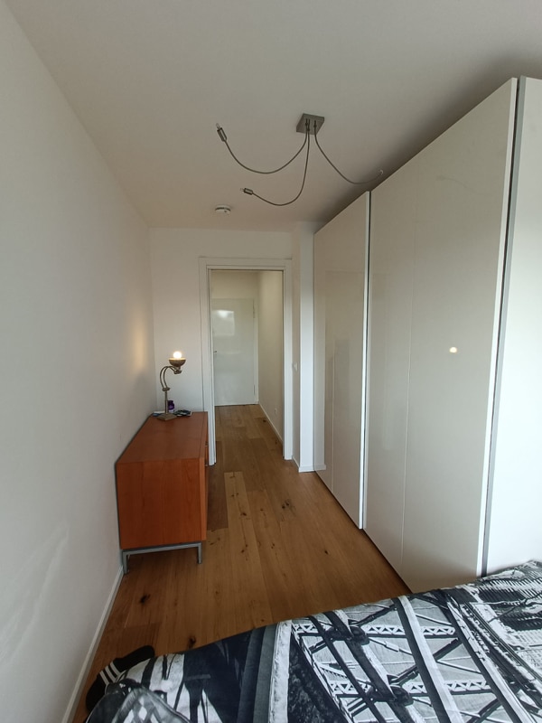 Modern 1.5-room apartment with sunny balcony at Attilastraße station - D1_Schlafzimmer