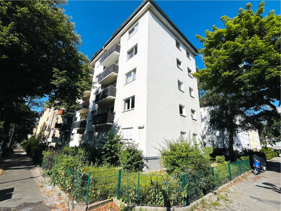 Freiwerdend: 3-Zimmer-Wohnung im grünen Steglitz - 1