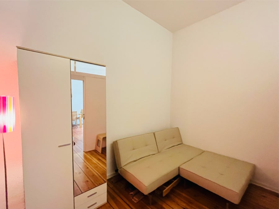 4 - Disponibile da subito! Accogliente appartamento nel silenzioso cortile di Friedrichshain