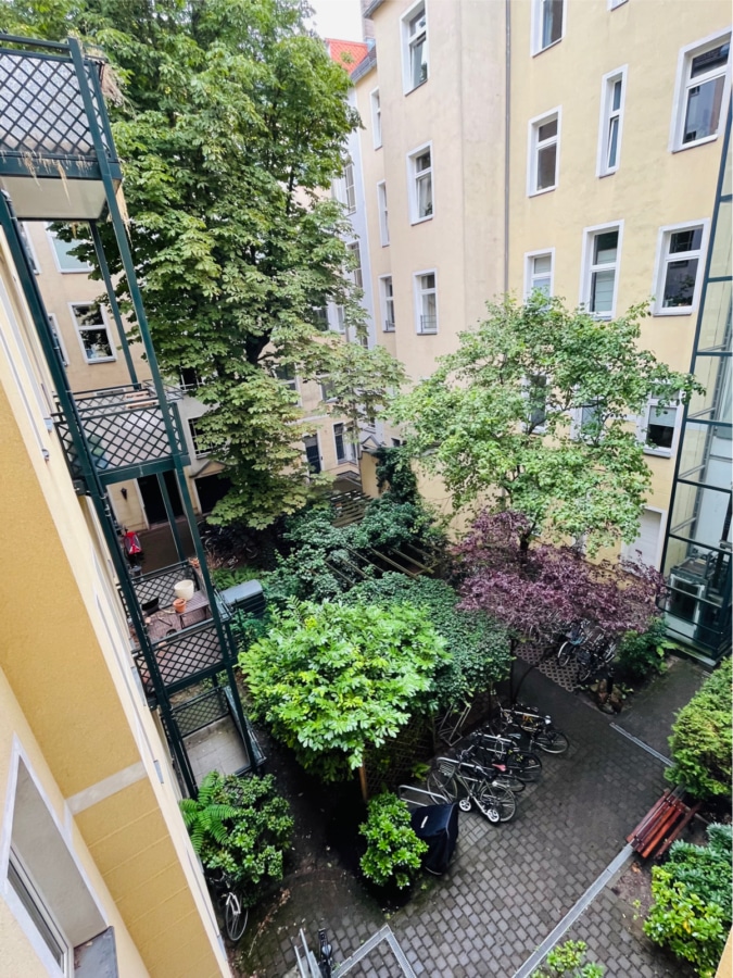 12 - Disponibile da subito! Accogliente appartamento nel silenzioso cortile di Friedrichshain